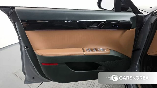 Hyundai Grandeur (GN7) id 4986046 из Кореи 16