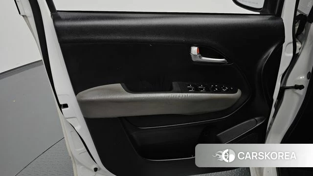 Kia The New Kia Ray id 4986181 из Кореи 16