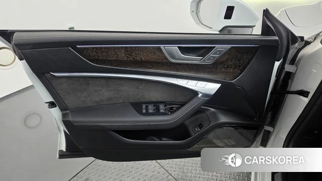 Audi A7 (4K) id 5023277 из Кореи 16