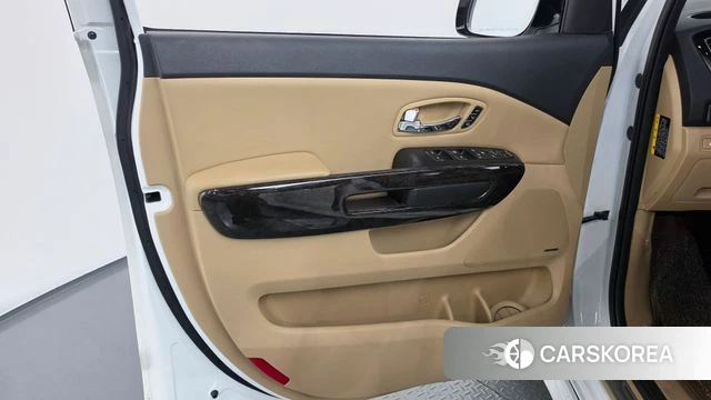Kia The New Carnival id 5028903 из Кореи 16