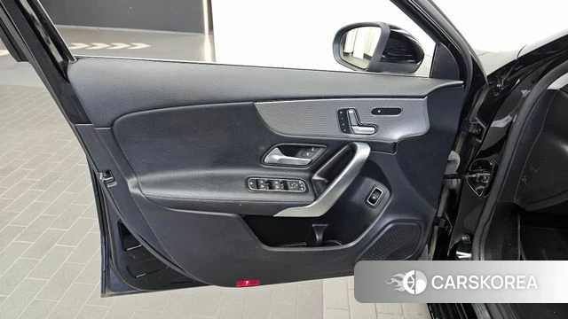 Mercedes-Benz A-Class W177 id 4943653 из Кореи 16