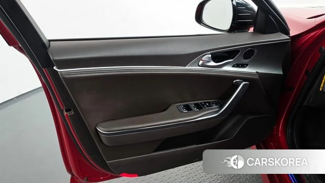 Kia Stinger id 4952855 из Кореи 16