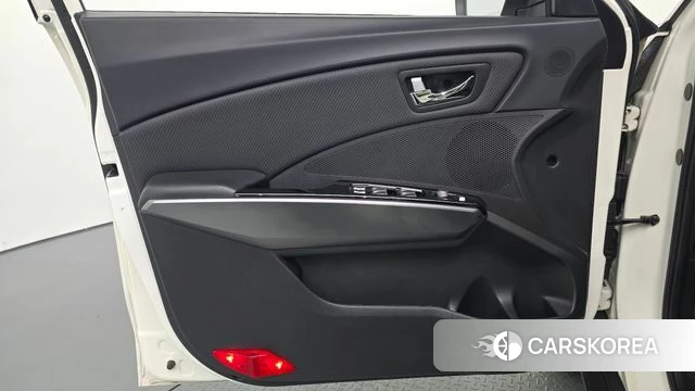 Ssangyong Tivoli Armor id 4918716 из Кореи 16
