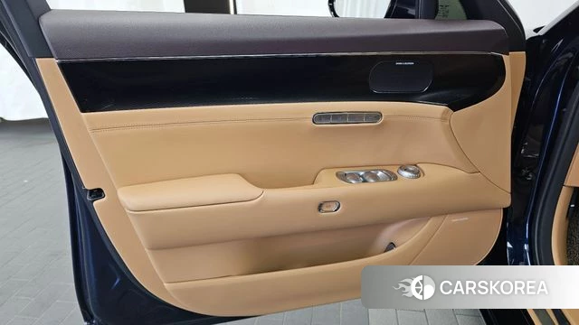 Genesis G90 (RS4) id 5027354 из Кореи 16