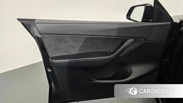 Tesla Model Y id 4991848 из Кореи 16