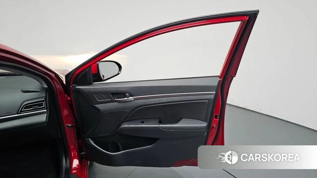 Hyundai The New Avante AD id 5013959 из Кореи 16