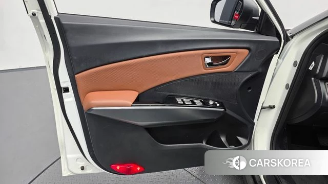 Ssangyong Tivoli Armor id 5018751 из Кореи 16