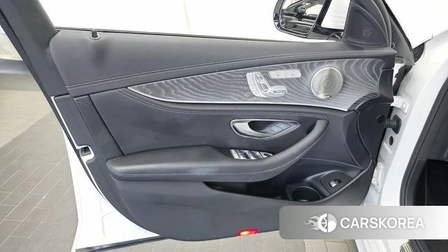 Mercedes-Benz E-Class W213 id 5059580 из Кореи 16
