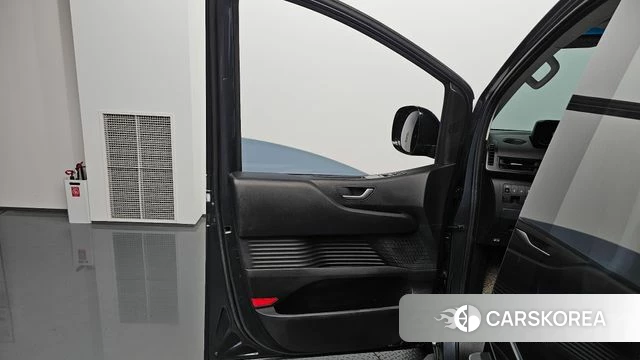 Hyundai Staria id 5022002 из Кореи 16