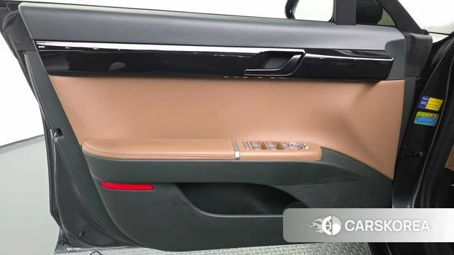 Hyundai Grandeur Hybrid (GN7) id 4996332 из Кореи 16