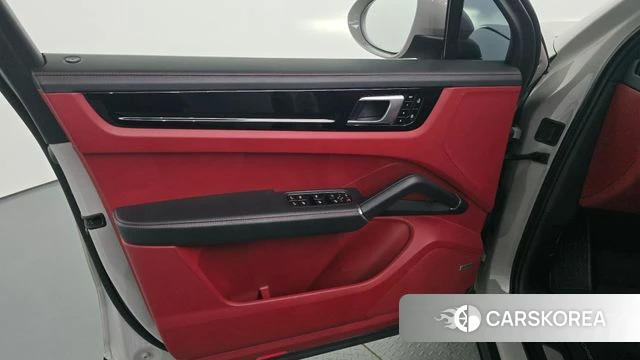 Porsche Cayenne (PO536) id 4600031 из Кореи 16