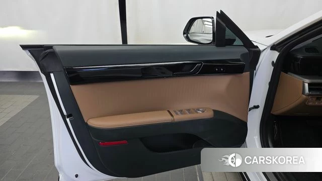 Hyundai Grandeur Hybrid (GN7) id 4778600 из Кореи 16