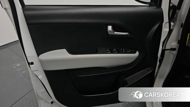 Kia The New Kia Ray id 4986083 из Кореи 16