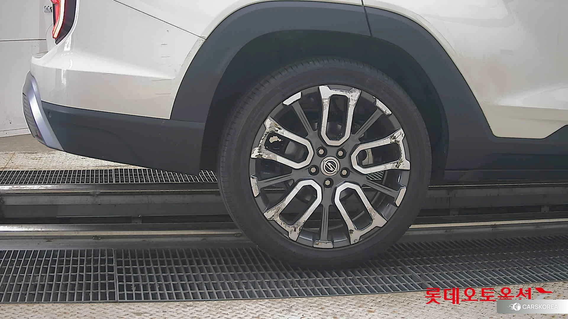 SsangYong Torres id 4984587 из Кореи 16