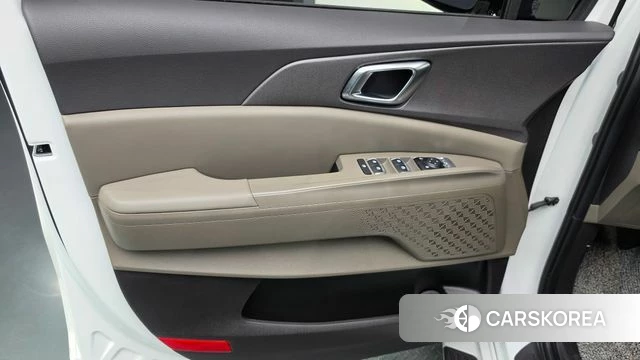 Kia The New Carnival 4th Generation id 4916227 из Кореи 16