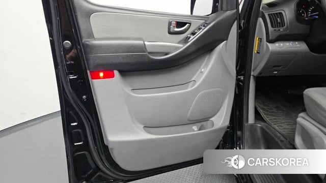 Hyundai The New Grand Starex id 5018712 из Кореи 16