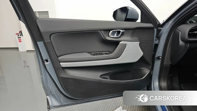 Polestar Polestar 2 id 4922356 из Кореи 16