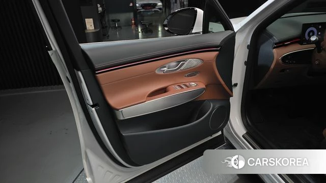Genesis GV70 id 4957644 из Кореи 16