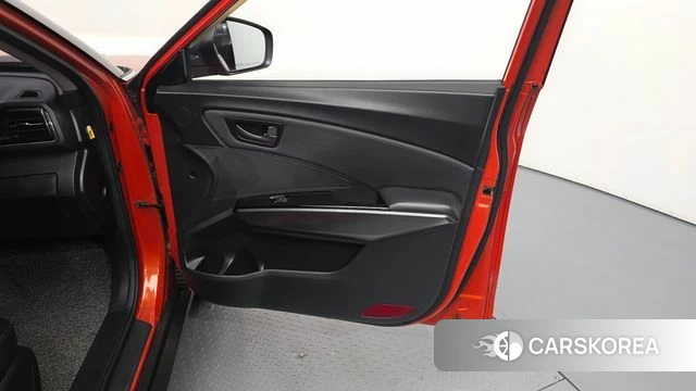 Ssangyong Berry New Tivoli id 5041318 из Кореи 16