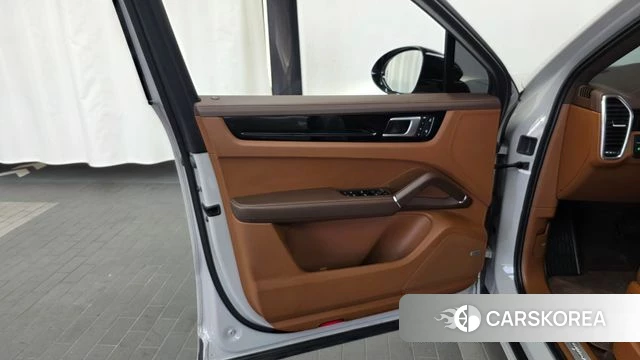 Porsche Cayenne (PO536) id 4929593 из Кореи 16
