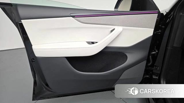 Tesla Model Y id 5025799 из Кореи 16