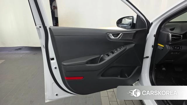 Hyundai The New Ionic Hybrid id 4684012 из Кореи 16