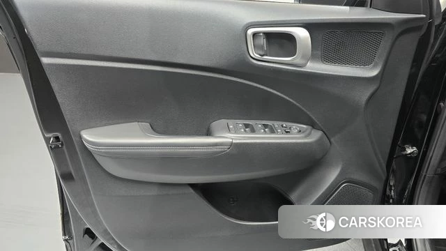 Hyundai Venue id 5021872 из Кореи 16
