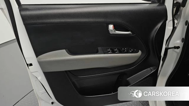 Kia The New Kia Ray id 4981272 из Кореи 16