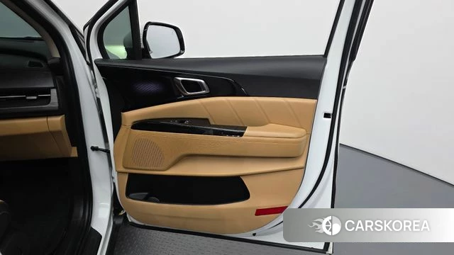 Kia Carnival 4th generation id 4991862 из Кореи 16