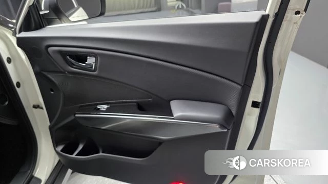 Ssangyong Berry New Tivoli id 5022961 из Кореи 16
