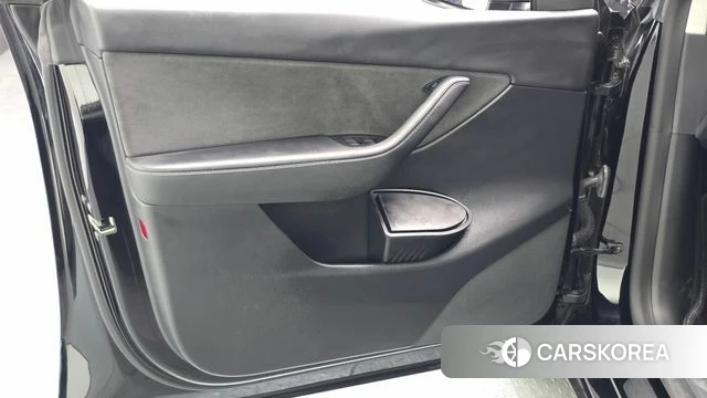 Tesla Model Y id 4711564 из Кореи 16