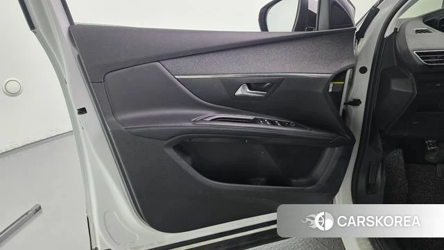 Peugeot 5008 second generation id 5024097 из Кореи 16