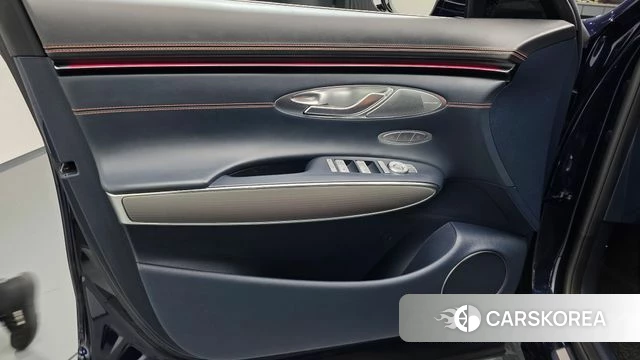 Genesis GV70 id 4995479 из Кореи 16