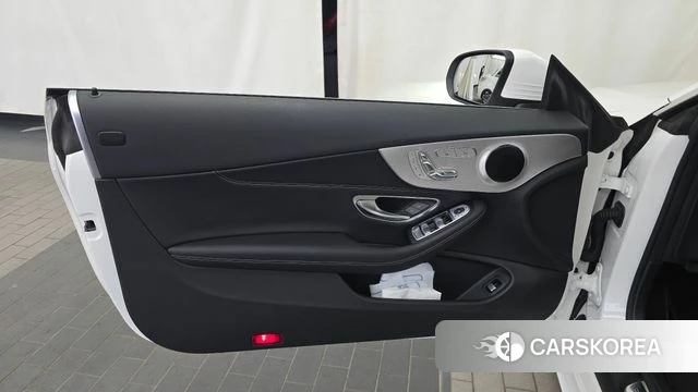 Mercedes-Benz C-Class W205 id 4992368 из Кореи 16