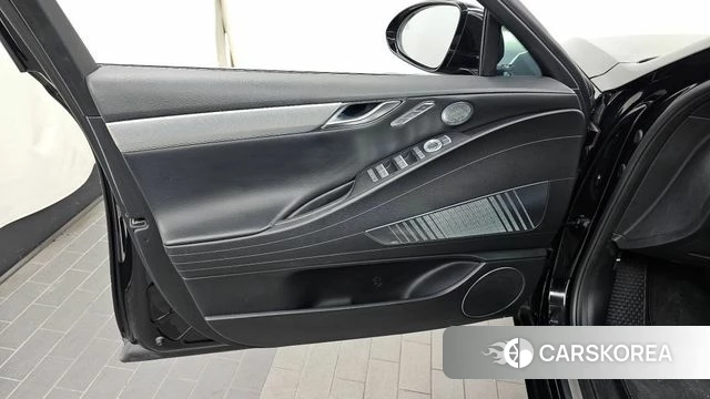 Genesis Electrified G80 (RG3) id 4986683 из Кореи 16