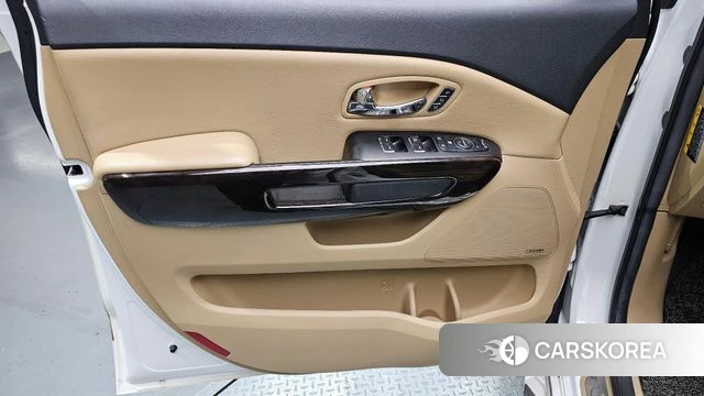 Kia The New Carnival id 4960471 из Кореи 16