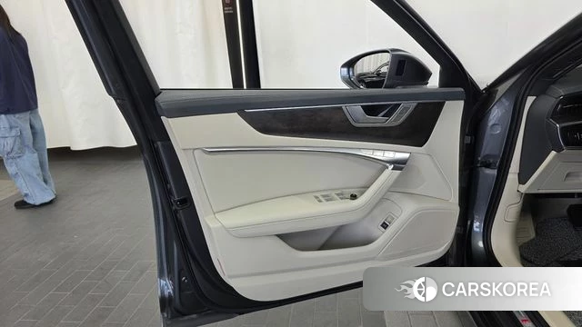Audi A6 (C8) id 4930401 из Кореи 16