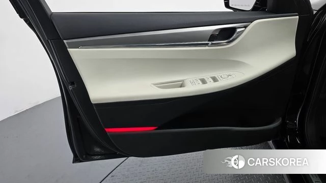 Hyundai The New Grandeur IG Hybrid id 4986393 из Кореи 16