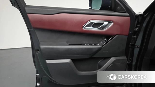 Land Rover Range Rover Velar id 4940943 из Кореи 16