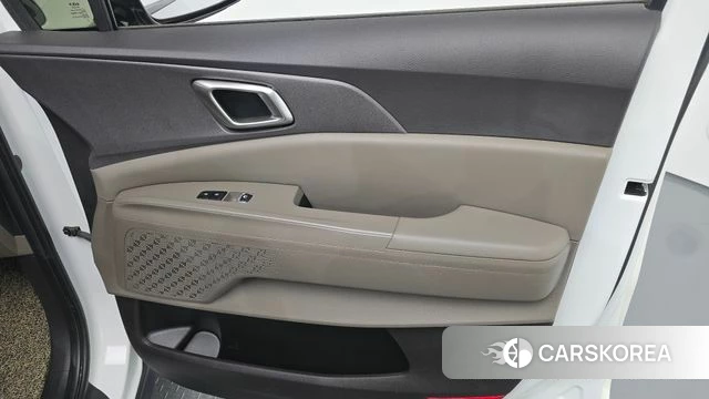 Kia The New Carnival 4th Generation id 5033271 из Кореи 16