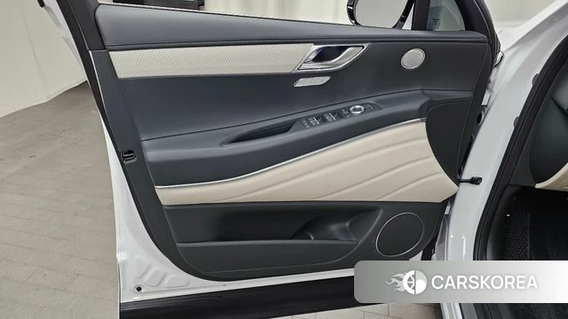 Genesis GV80 id 5032601 из Кореи 16