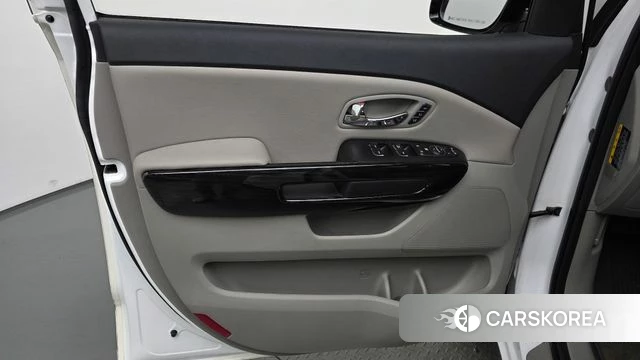 Kia The New Carnival id 4952720 из Кореи 16