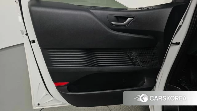 Hyundai Staria id 4706048 из Кореи 16