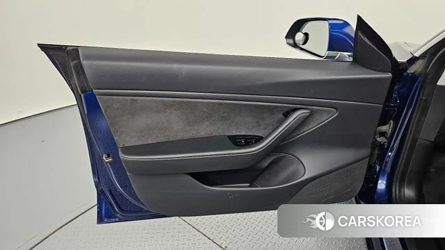 Tesla Model 3 id 4918392 из Кореи 16