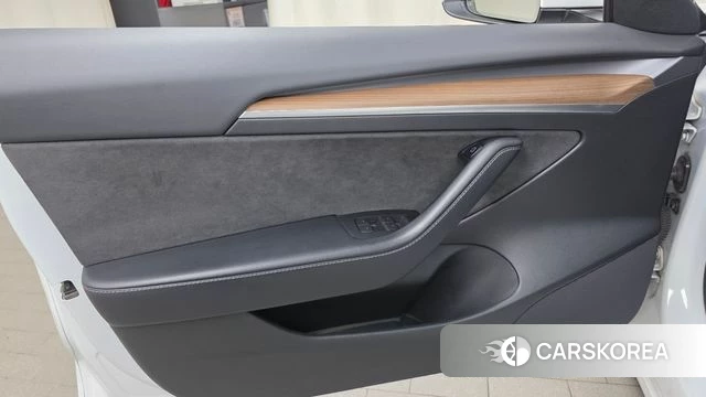 Tesla Model 3 id 4930011 из Кореи 16