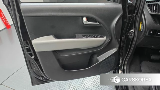 Kia The New Kia Ray id 5026232 из Кореи 16