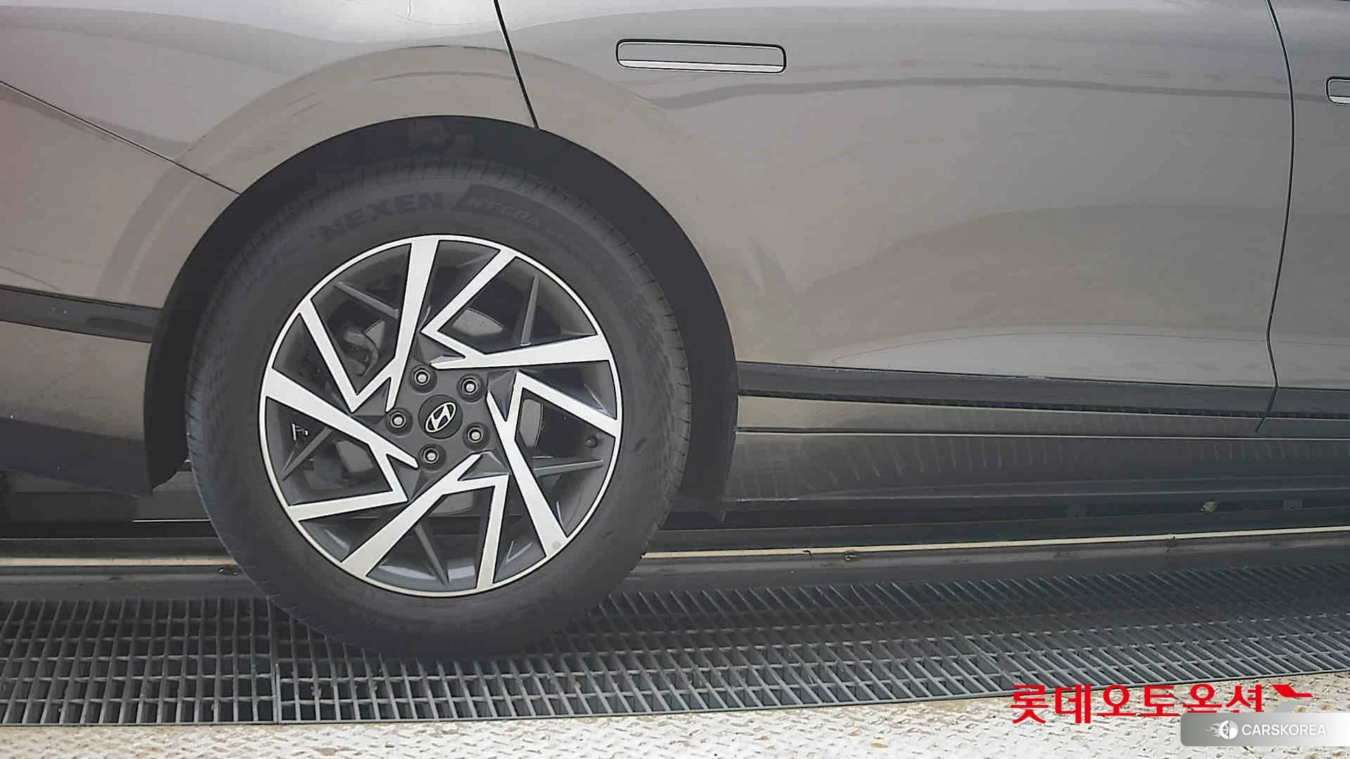 Hyundai Grandeur Hybrid id 4990008 из Кореи 16