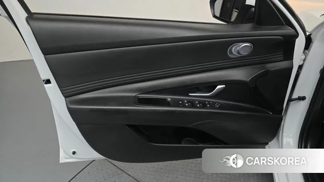 Hyundai Avante Hybrid (CN7) id 4950893 из Кореи 16