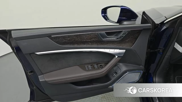 Audi A7 (4K) id 5018326 из Кореи 16