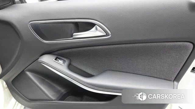 Mercedes-Benz A-Class W176 id 4937760 из Кореи 16